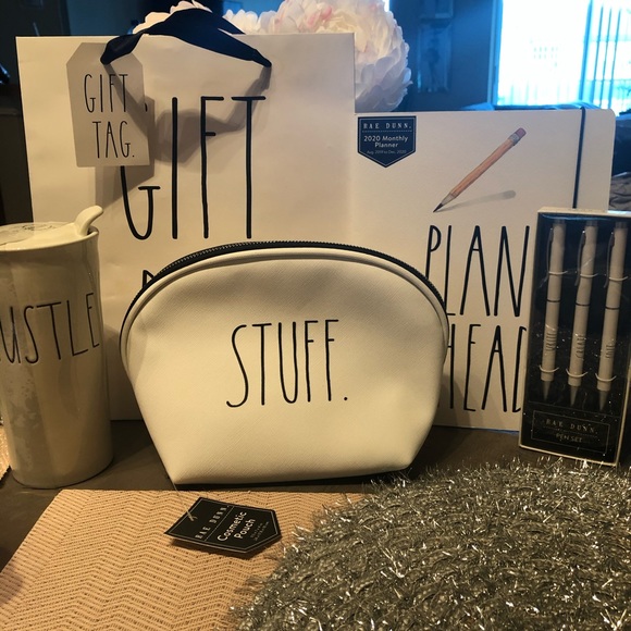 Rae Dunn Other - Rae Dunn ready to go gift set